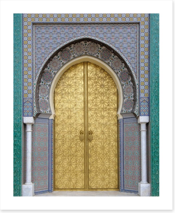A grand entrance - Image 2