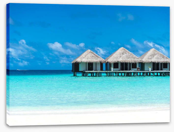 Idyllic water bungalows, Maldives - Image 2