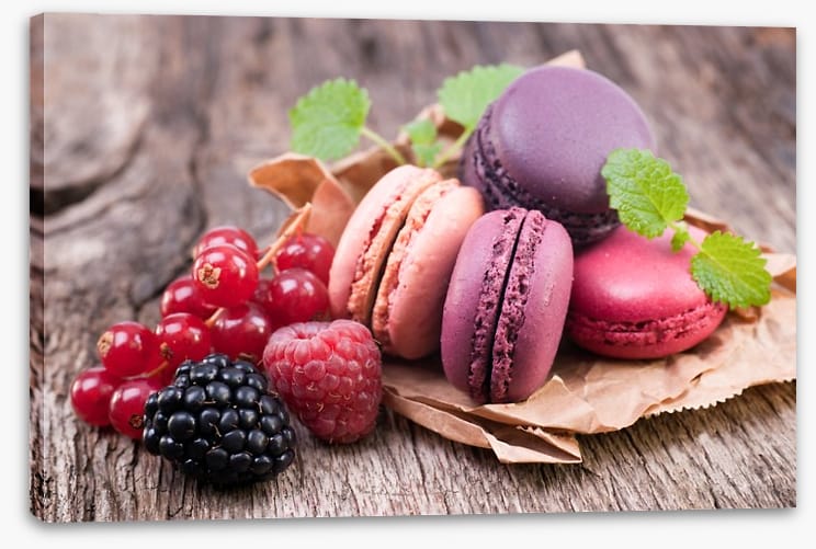 Berry macarons - Image 2