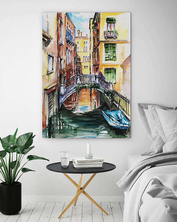 Bridge over the canal - Image 3