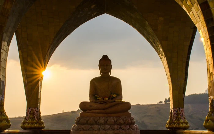 Buddha beneath the arch