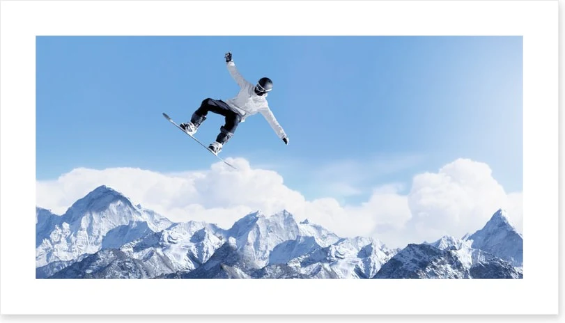 Catching air - Image 2
