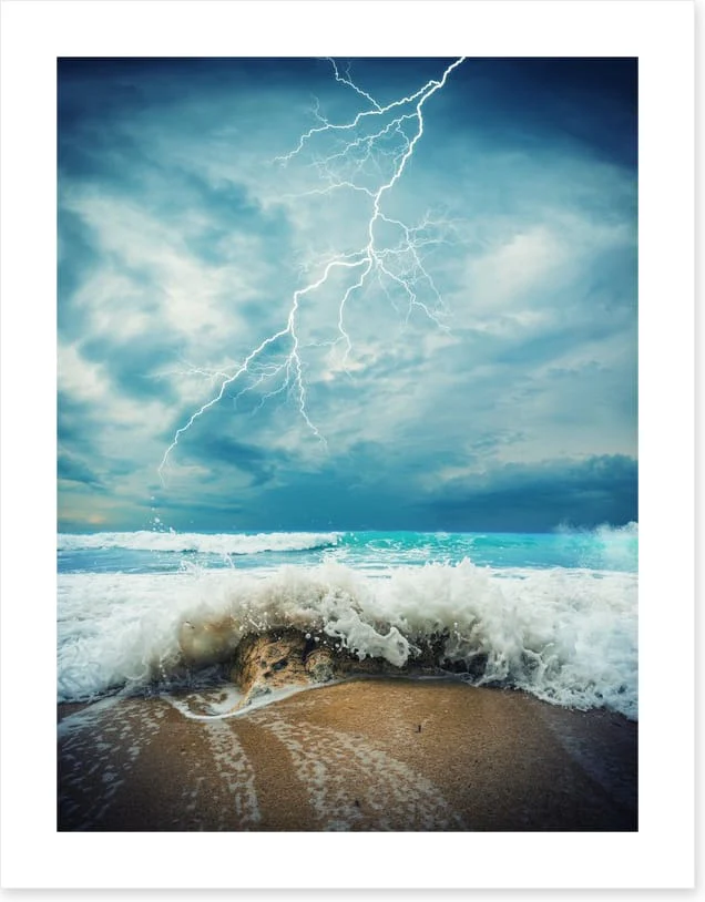 Dramatic storm seascape - Image 2