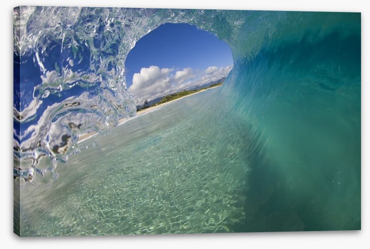 Empty wave, Hawaii - Image 2