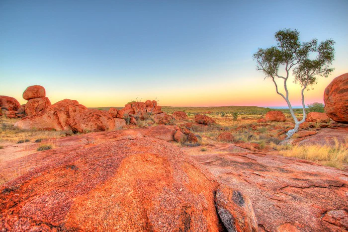 Karlu Karlu - Devils Marbles