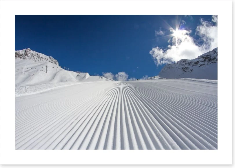 Powder days - Image 2