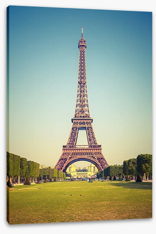 Summer at the Eiffel Tower - Image 2