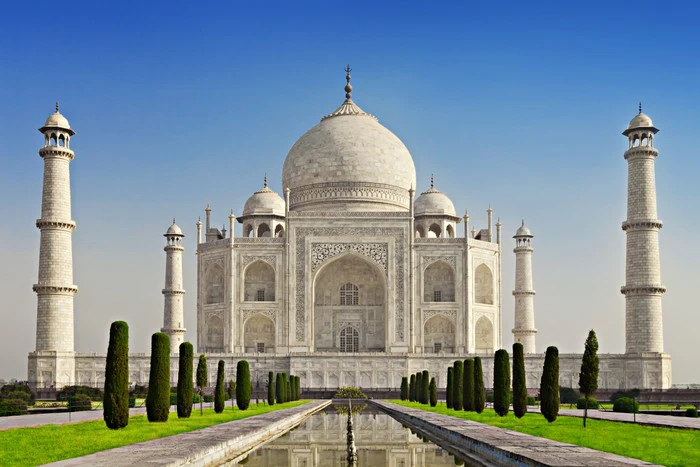 Taj Mahal sunlight