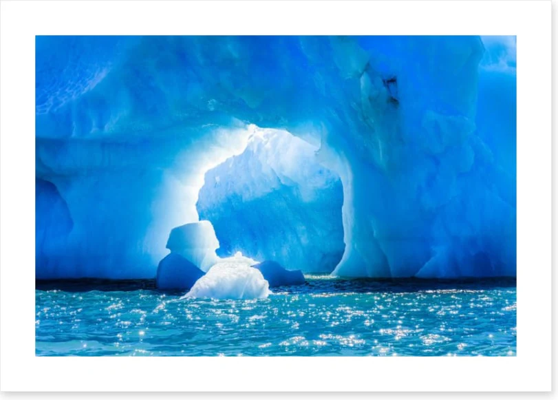 Through the ice cave - Image 2