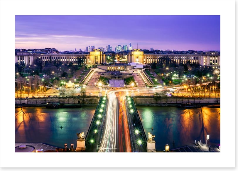 Trocadero garden twilight - Image 2